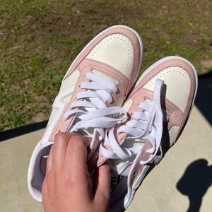 Vans Pink Lowland ComfyCush New Varsity Sneaker